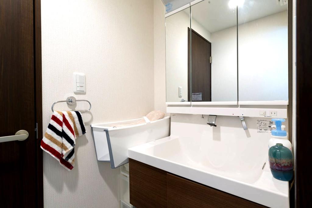 Shinjuku Luxury Three Floor House Apartemen