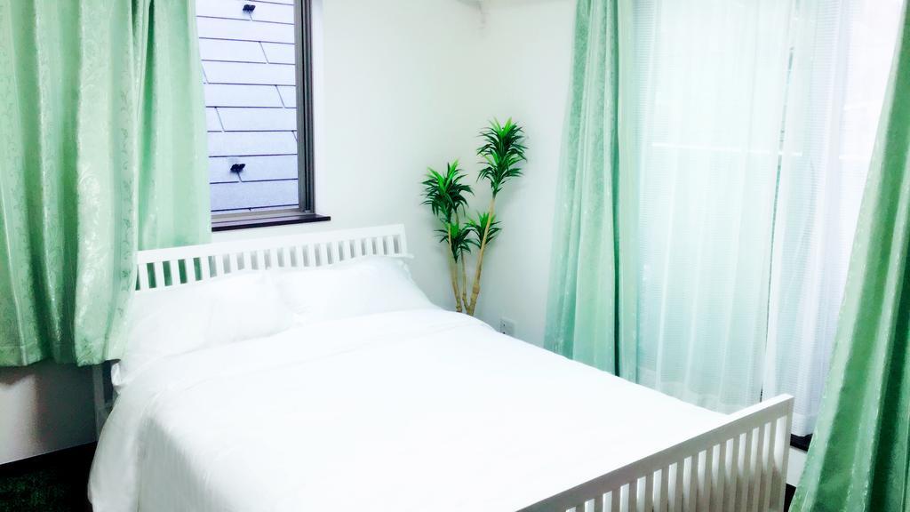 Apartemen Shinjuku Luxury Three Floor House